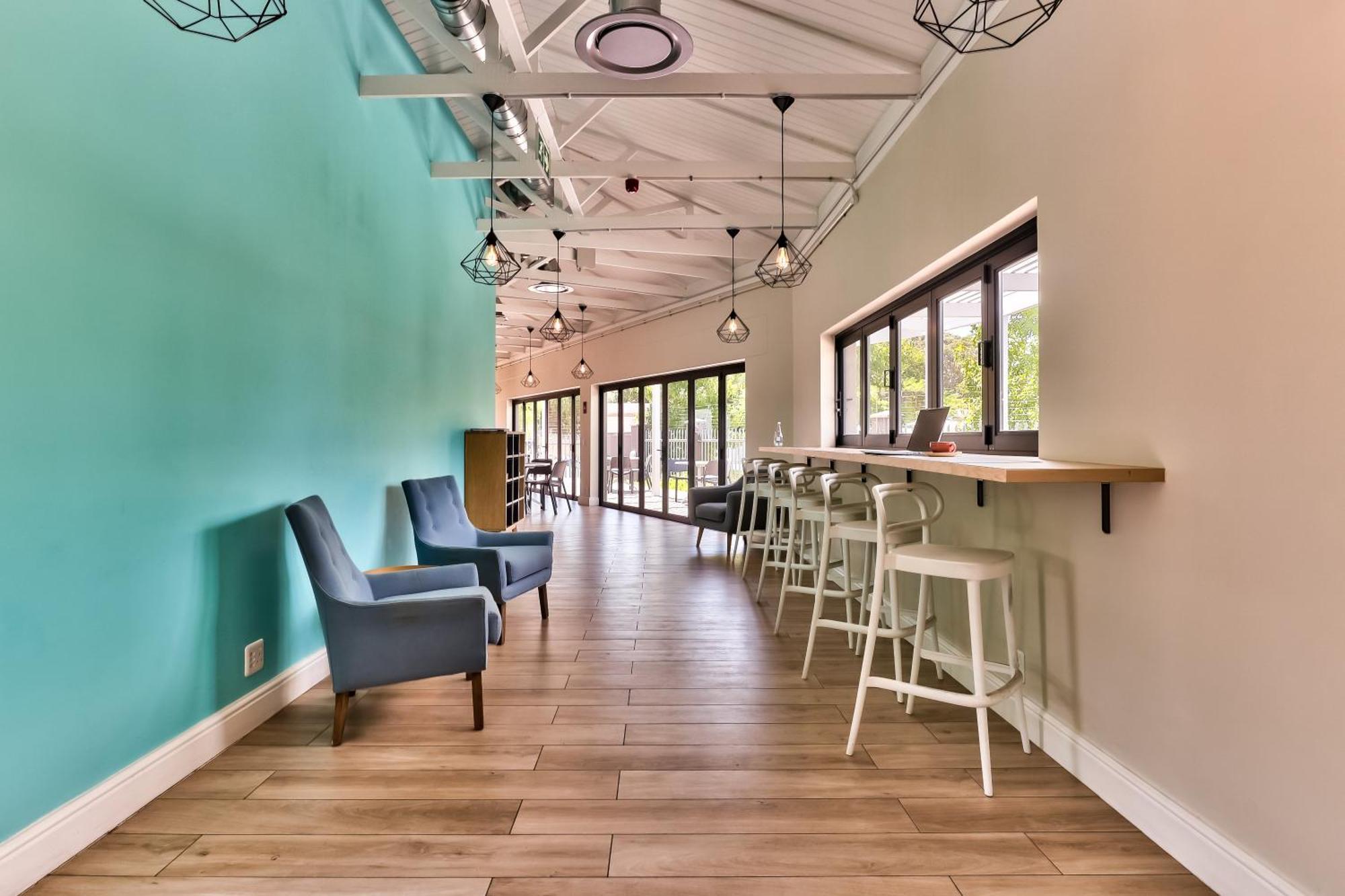 Wink Aparthotel Quiver Tree ステレンボッシュ エクステリア 写真