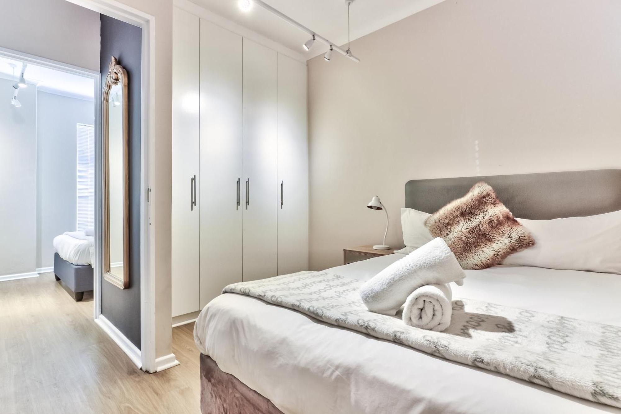Wink Aparthotel Quiver Tree ステレンボッシュ エクステリア 写真